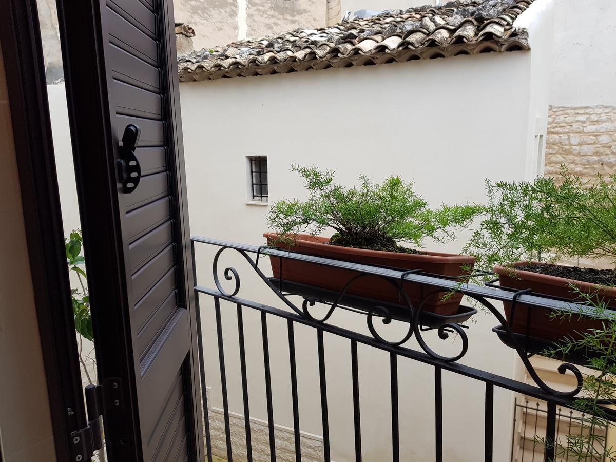 B&B Casa Lucrezia Scicli Eksteriør billede
